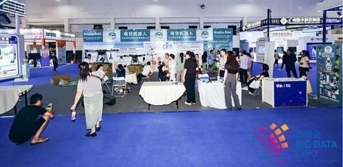 数博展声 萌货机器人引领数字经济新未来，开创智能服务新时代